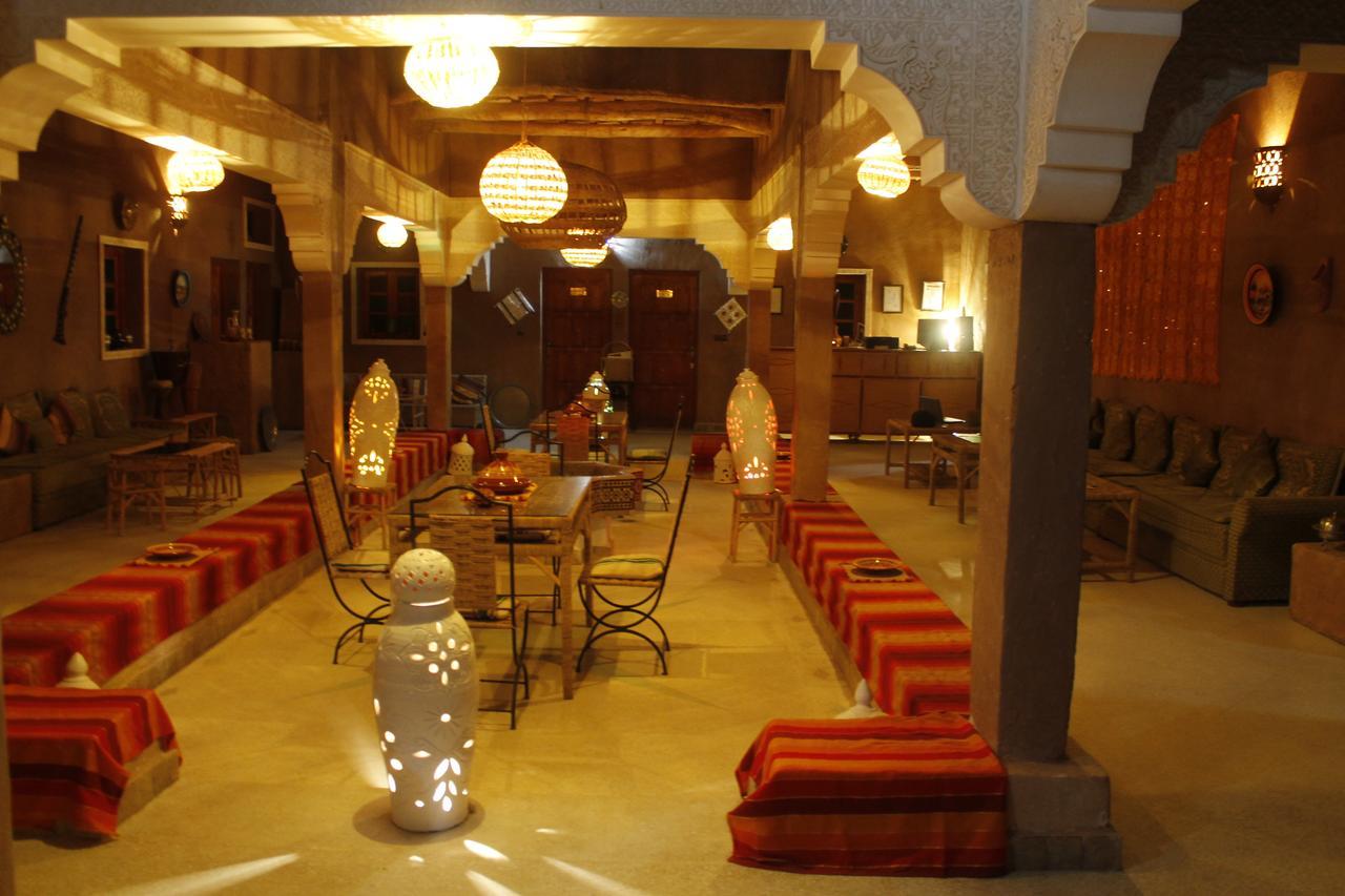 Tajda Riad Sarayas المظهر الخارجي الصورة