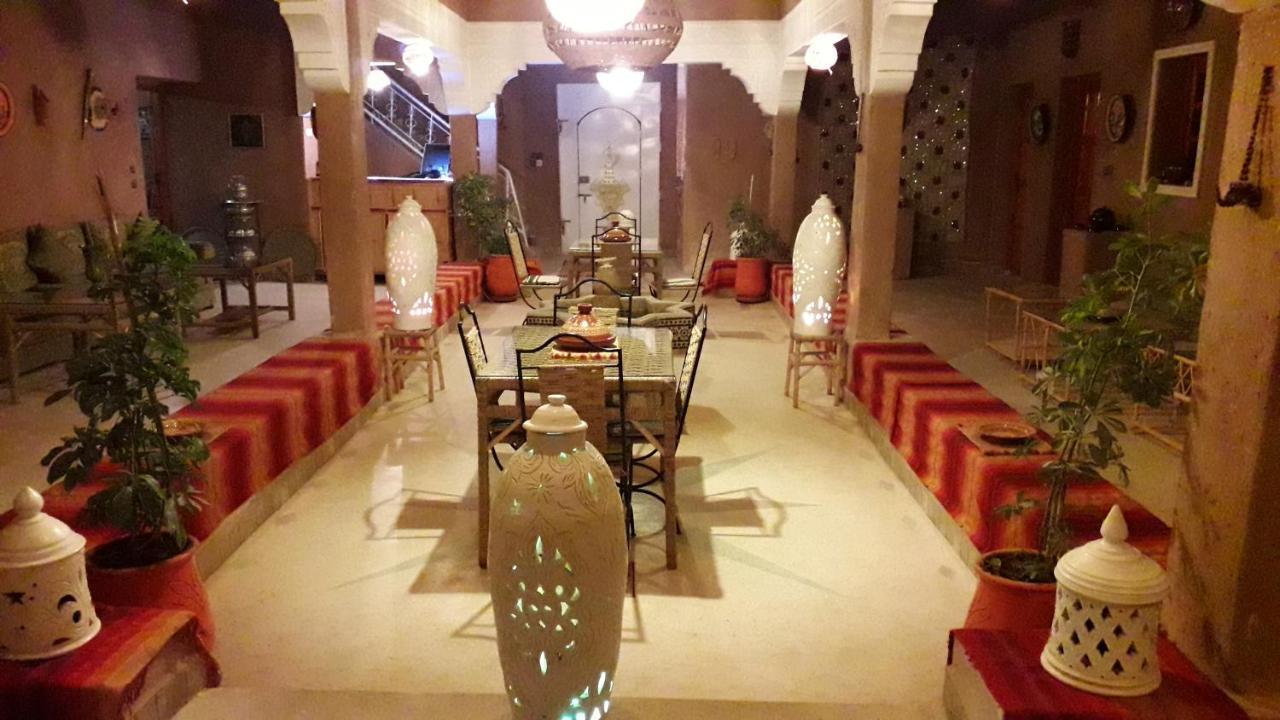 Tajda Riad Sarayas المظهر الخارجي الصورة