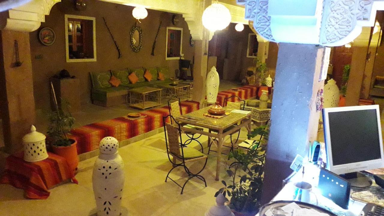 Tajda Riad Sarayas المظهر الخارجي الصورة
