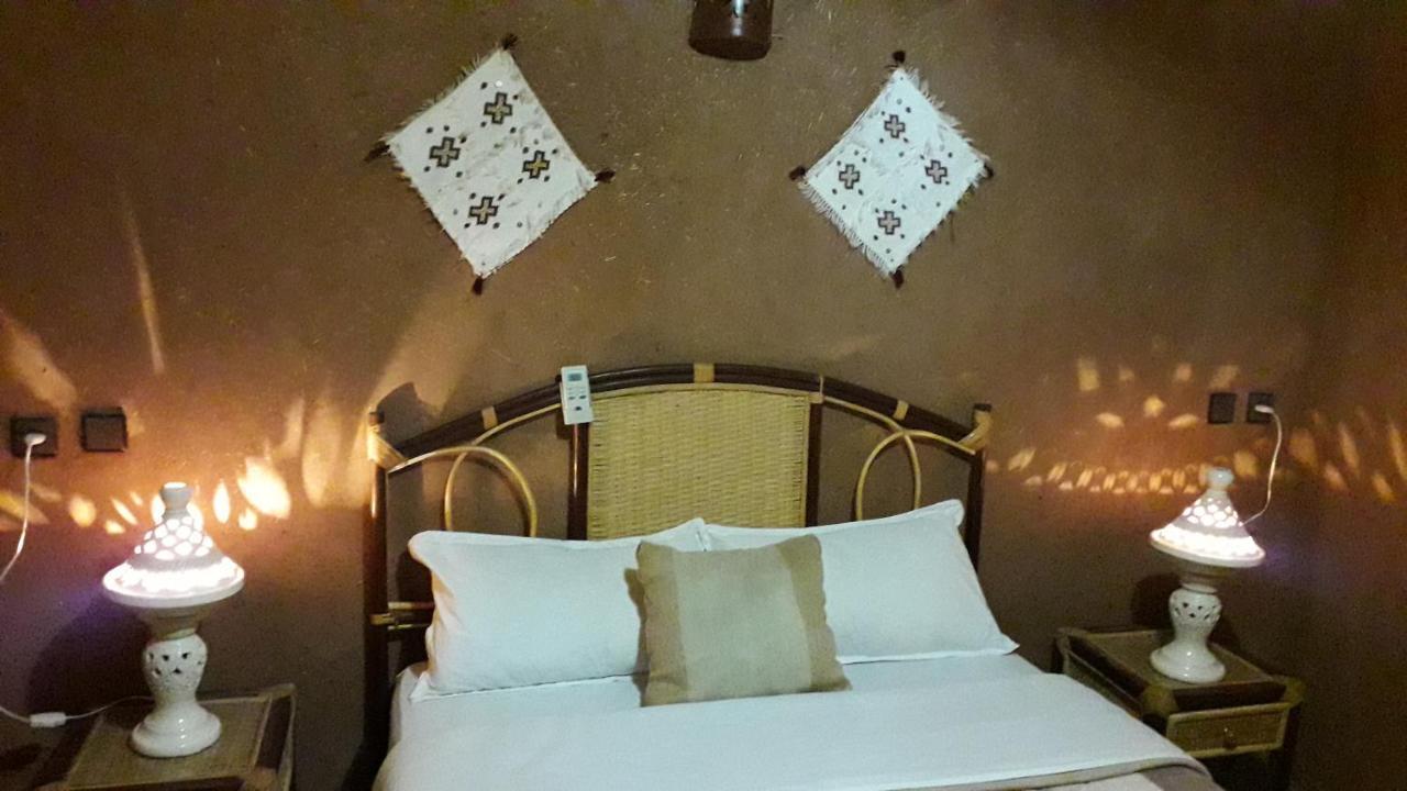 Tajda Riad Sarayas المظهر الخارجي الصورة
